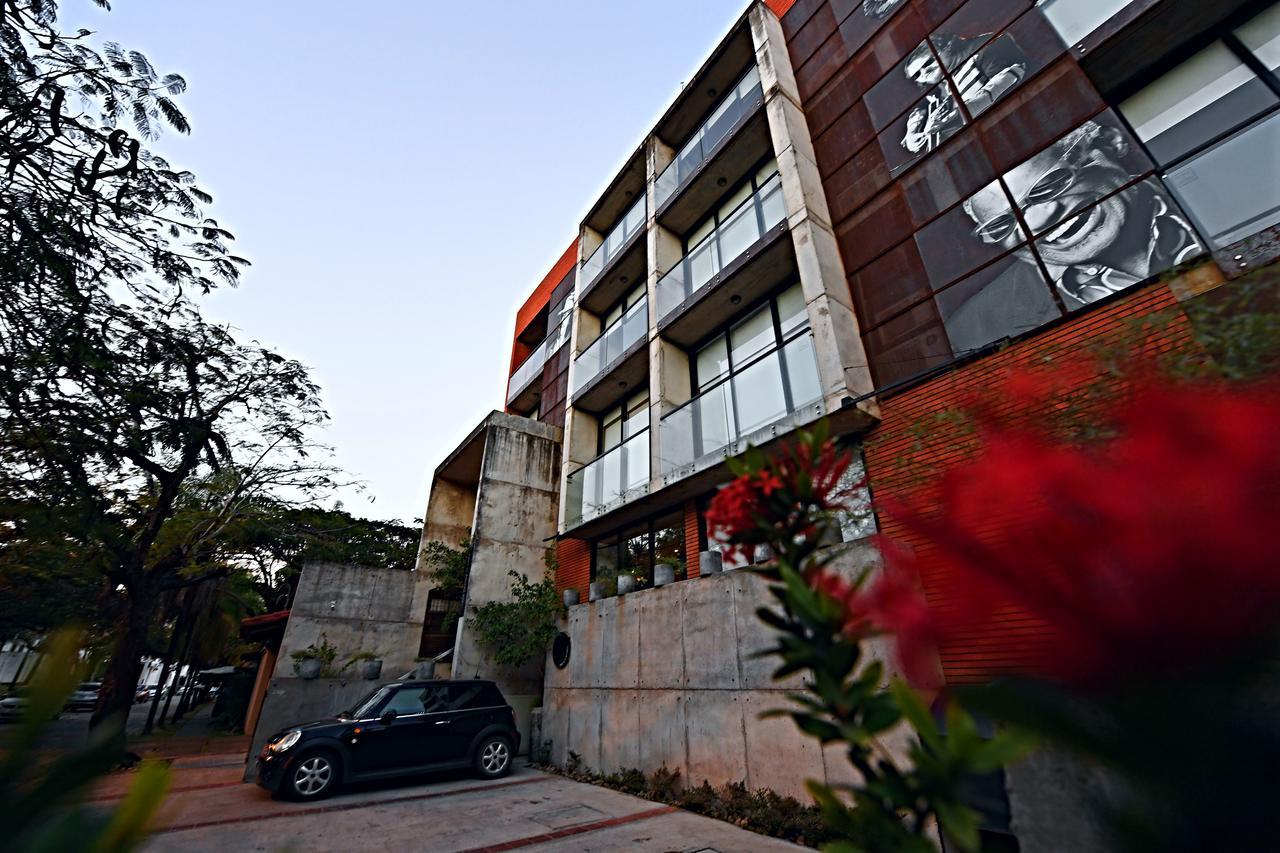 Alfonsina Hotel Boutique Santa Cruz de La Sierra Exterior photo